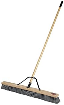 Rubbermaid Commercial Poly Bristle Medium Push Broom by RubbermaidCommercialProducts