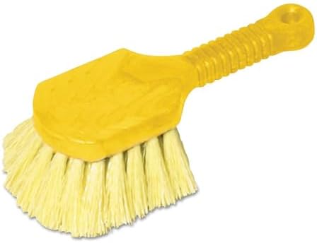 Rubbermaid Commercial Products Short Plastic Handle Utility Brush, Synthetic by RubbermaidCommercialProducts