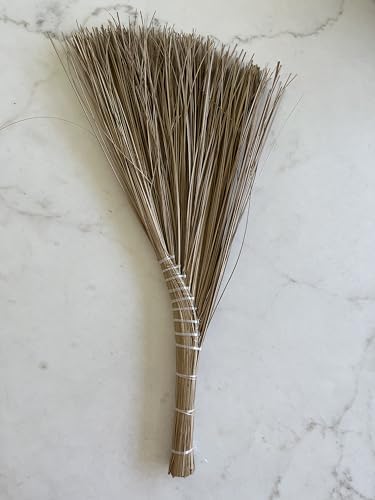 Vietnamese Natural Straw Broom/Handmade Coconut Leaf Broom - Image 4