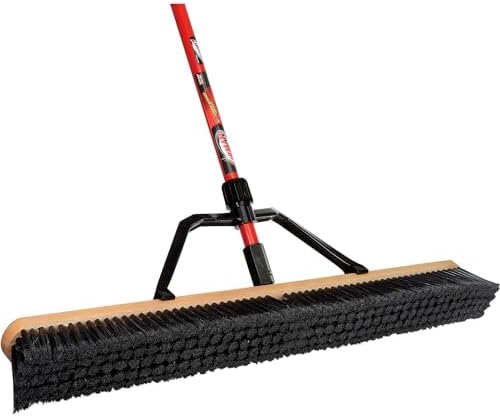 Libman Commercial 36-inch Smooth Surface Heavy-Duty Push Broom - Image 4