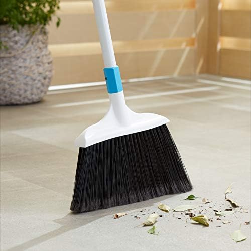 Amazon Basics Heavy-Duty Floor Cleaning Broom - Image 5