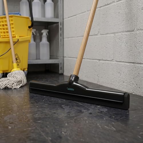 Restaurantware Black Plastic Floor Squeegee, 18.1 x 3.5 In - Image 4