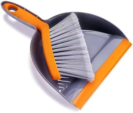 Mini Broom and Dustpan Set by BOERSHUN