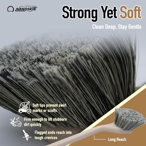 Nanoskin Professional Angled Brush - Image 3