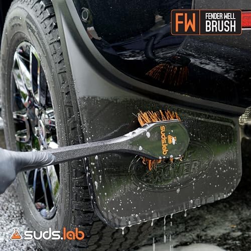 Suds Lab FW Fender Well Brush, Long Handle Tire Cleaner - Image 4