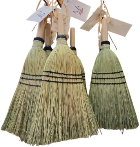 Deluxe Whisk Broom - Image 3